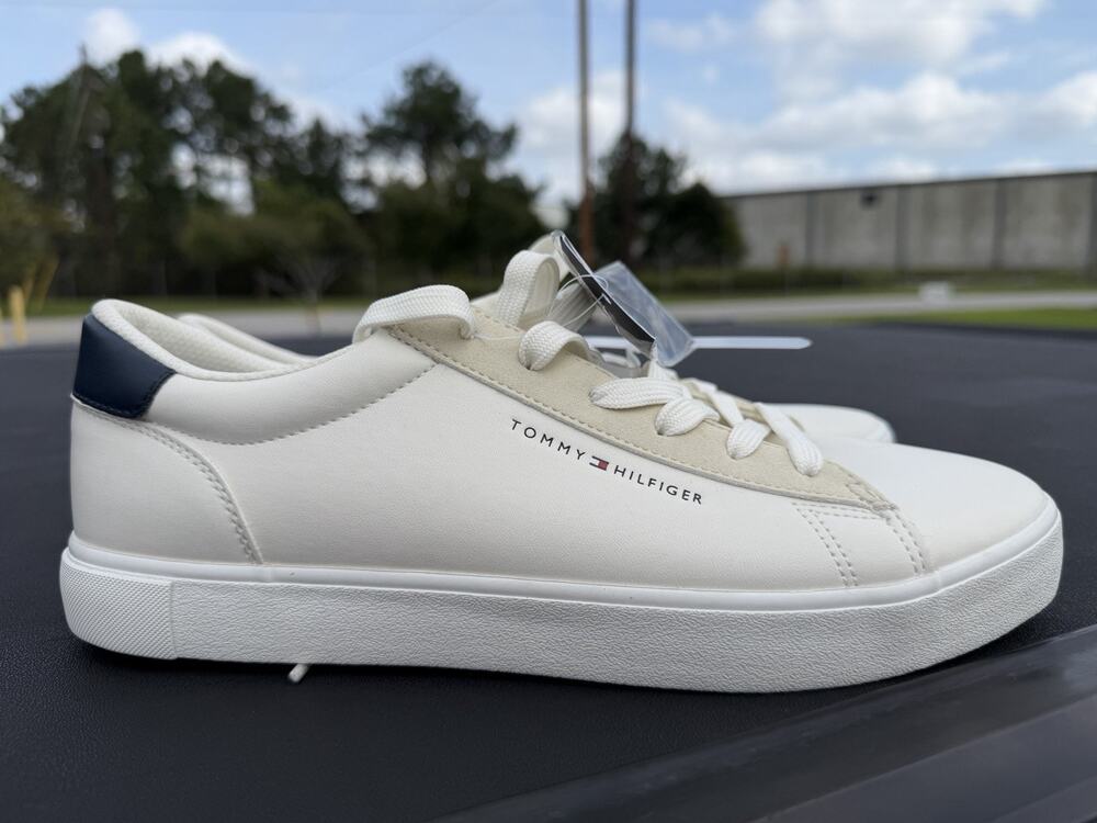 Tommy Hilfiger Ribby Casual Low-Top Sneakers, Ivory Mens 10